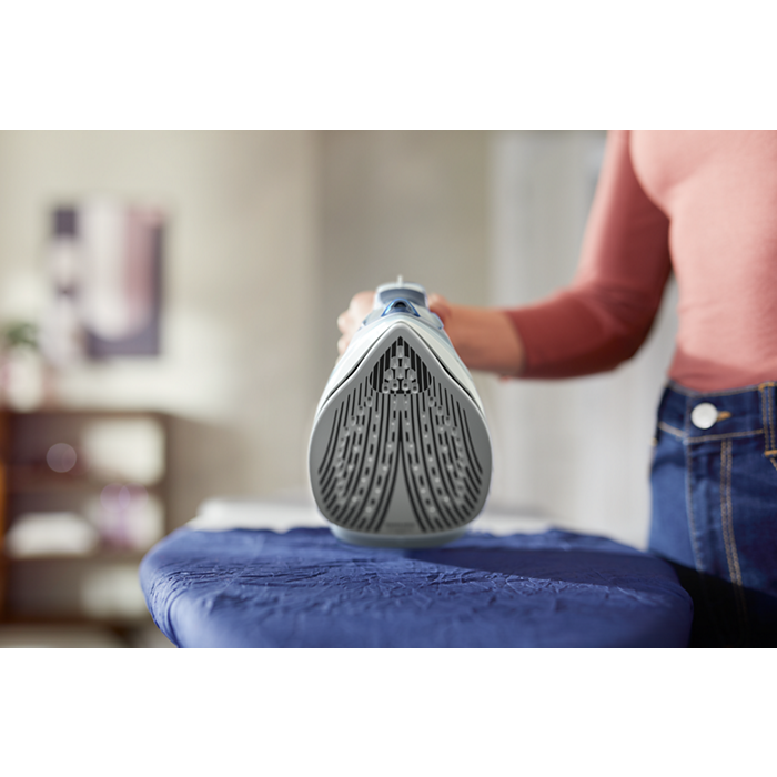 Philips Steam Iron DST5020/26 5000 Series Philips Steam Iron DST5020/26 5000 Series